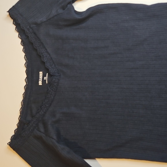 Hollister Elegant Navy Lace Top XS Long Sleeve - Picture 4 of 4